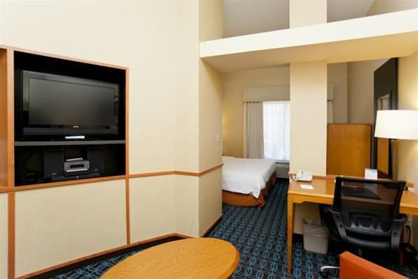 Fairfield Inn And Suites By Marriott Winchester Extérieur photo