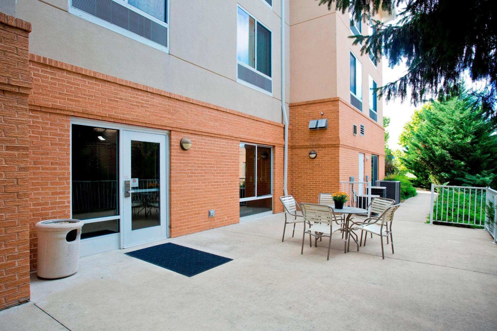 Fairfield Inn And Suites By Marriott Winchester Extérieur photo