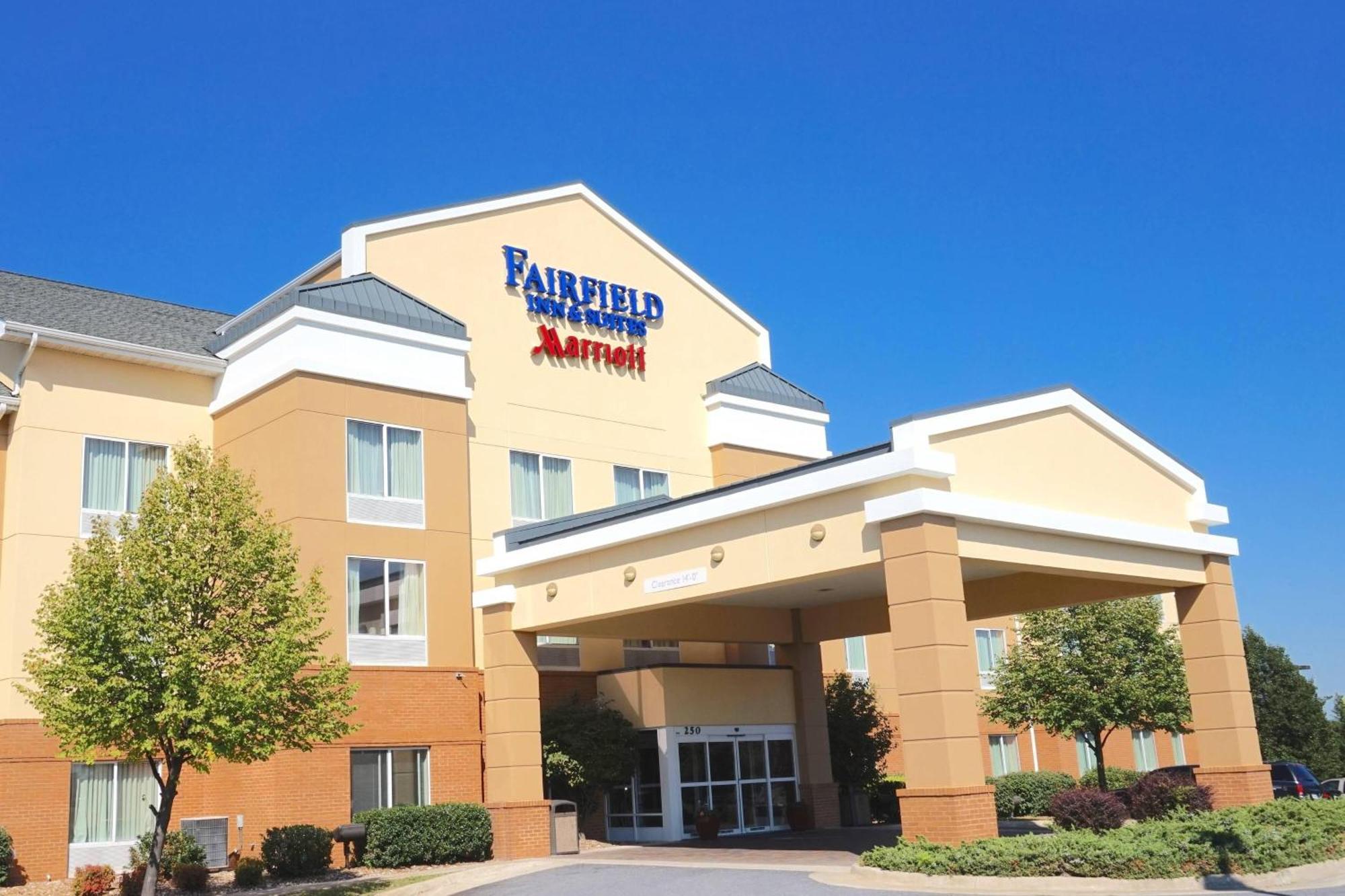 Fairfield Inn And Suites By Marriott Winchester Extérieur photo